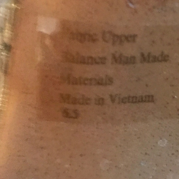 Kelly & Katie Nude Colored Heels, Size 6.5 - Picture 5 of 5